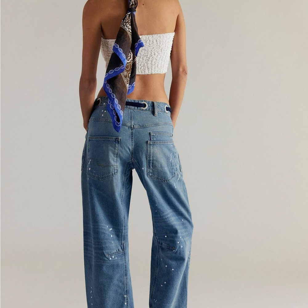 **SOLD** We The Free Moxie Pull-On Barrel Jeans Color Timeless Blue Size 31 NWOT